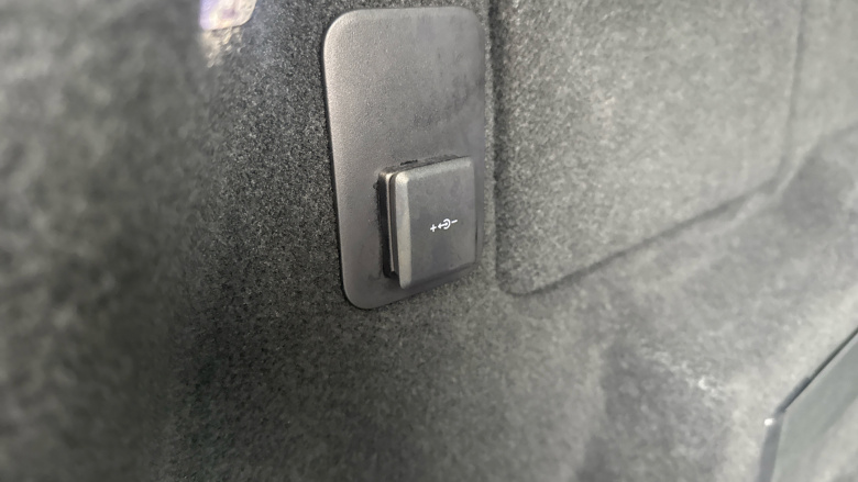 Land Rover Range Rover Evoque 2.0 D200 R-Dynamic HSE 5dr Auto Diesel Hatchback